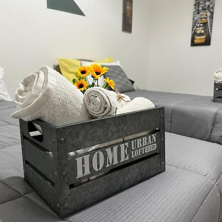 Gabry Central Apartment ปาแลร์โม ภายนอก รูปภาพ