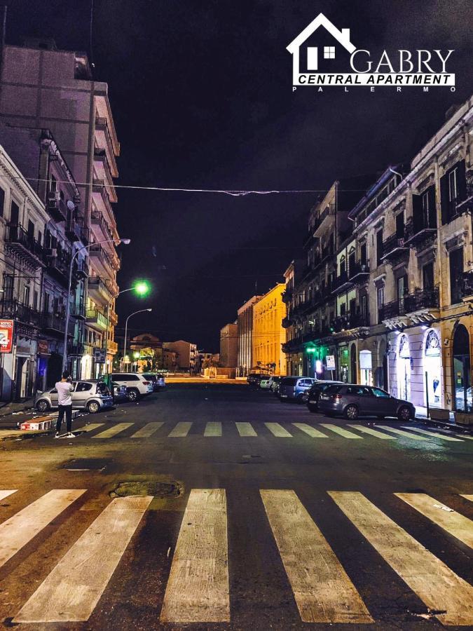Gabry Central Apartment ปาแลร์โม ภายนอก รูปภาพ
