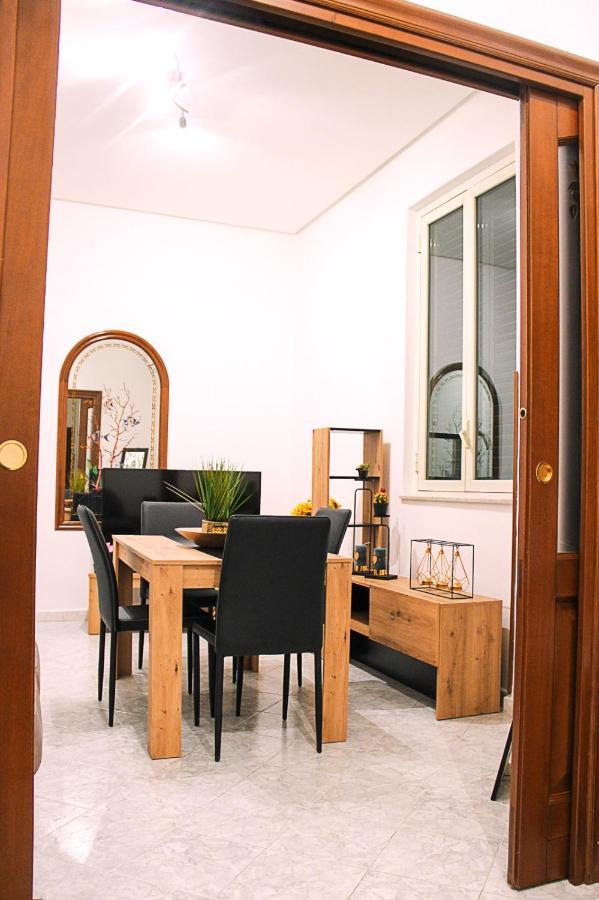 Gabry Central Apartment ปาแลร์โม ภายนอก รูปภาพ
