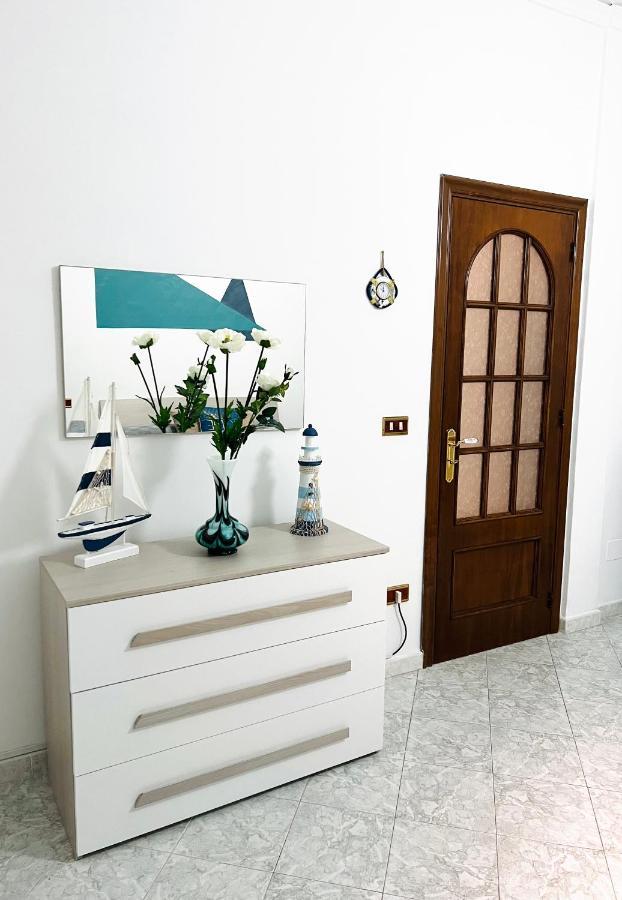 Gabry Central Apartment ปาแลร์โม ภายนอก รูปภาพ