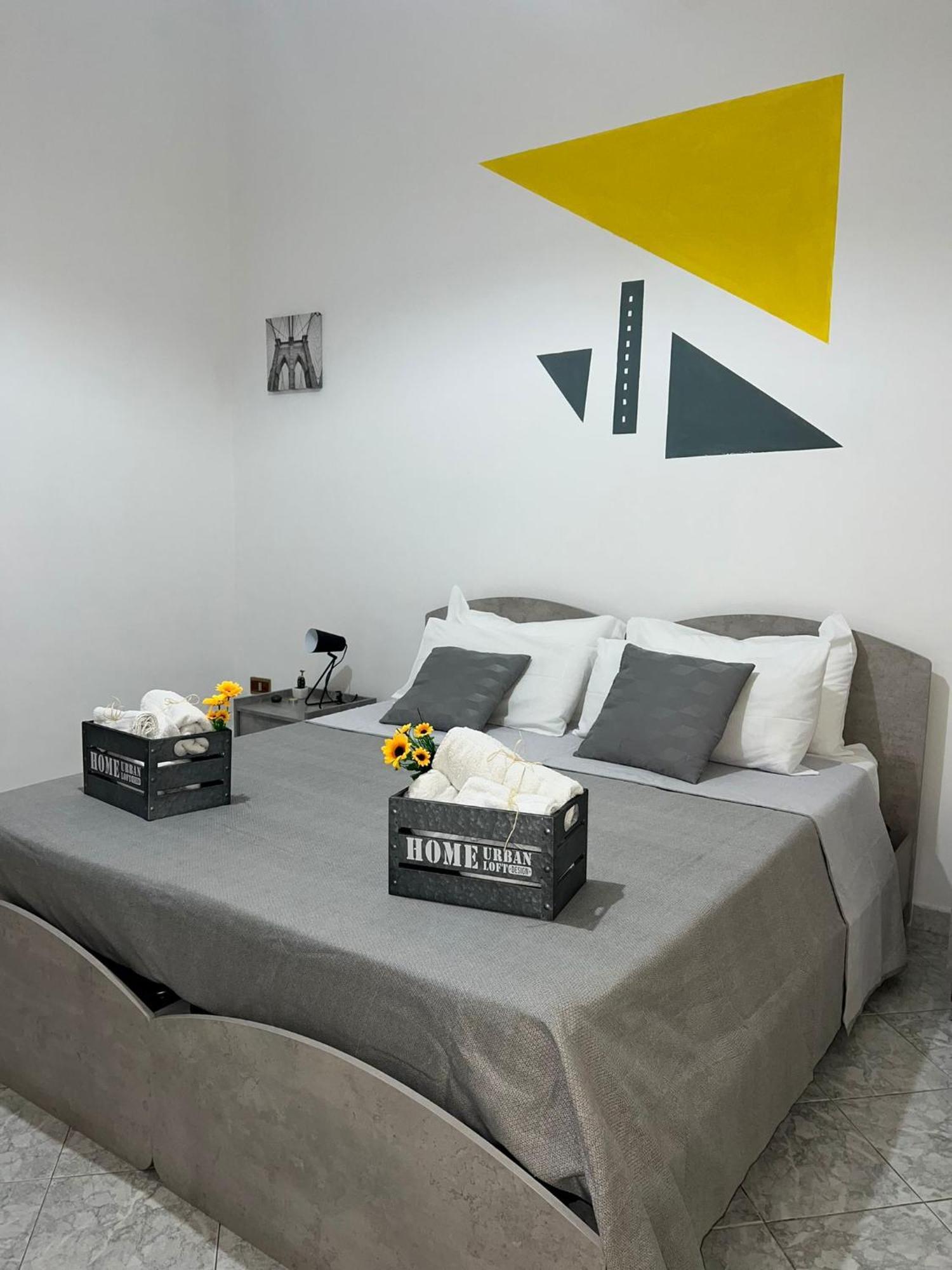 Gabry Central Apartment ปาแลร์โม ภายนอก รูปภาพ